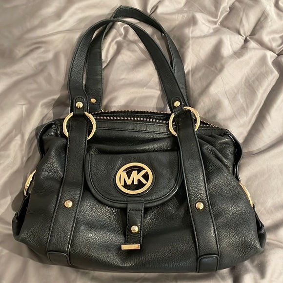 Michael Kors Handbags - MICHAEL Kors Purse​